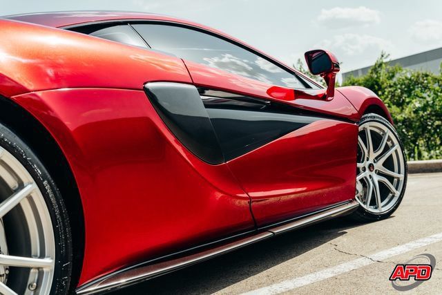 Used 2016 McLaren 570S Coupe RWD image 40