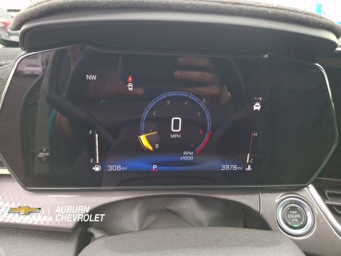 Used 2025 Chevrolet Trax ACTIV w/ Driver Confidence Package FWD image 13