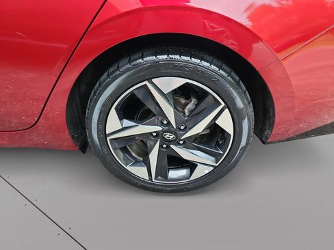 Used 2023 Hyundai Elantra Limited FWD image 14
