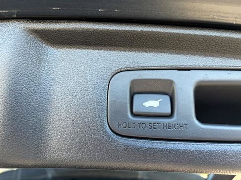Used 2023 Honda CR-V EX-L image 22