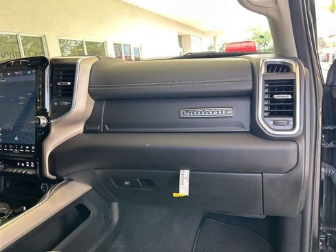 Used 2023 RAM 2500 Laramie AWD/4WD image 25