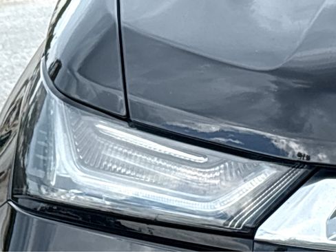 Used 2023 Chevrolet Traverse Premier image 18