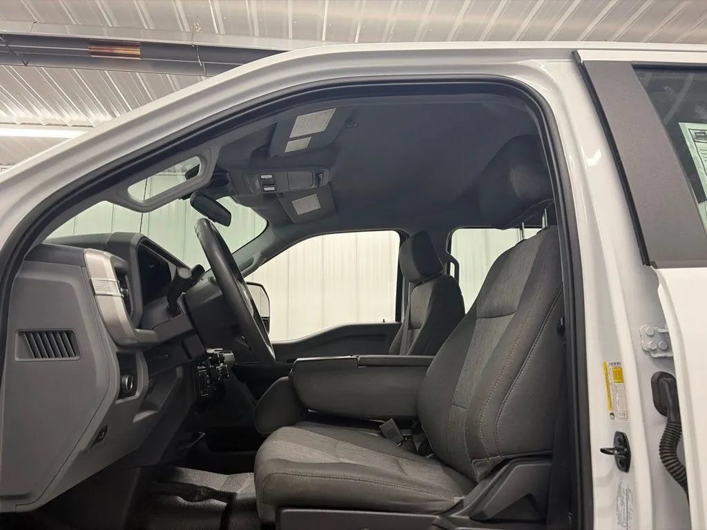 Used 2023 Ford F250 XL w/ XL Off-Road Package AWD/4WD image 9