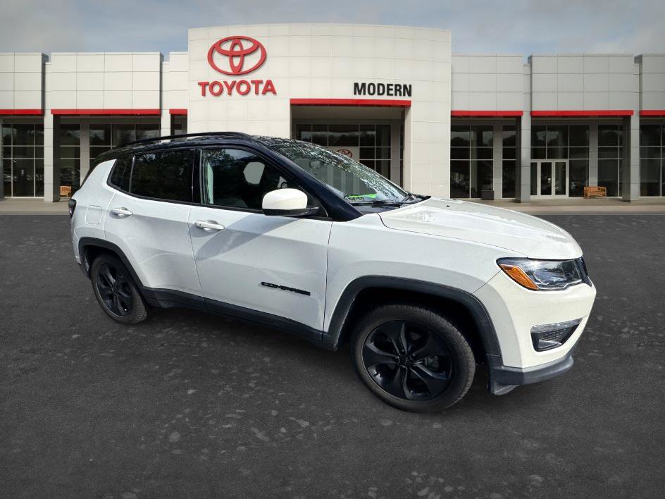 Used 2020 Jeep Compass Latitude FWD image 13