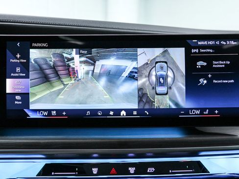 Certified 2023 BMW 740i 740i w/ Parking Assistance Package image 23