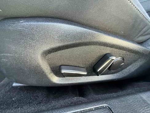 Used 2018 Ford Fusion SE w/ Fusion SE Technology Package FWD image 79