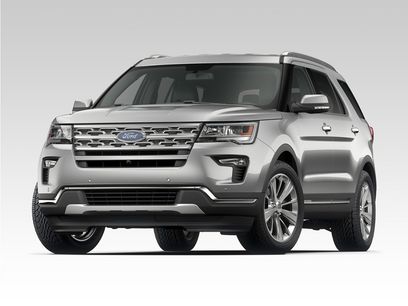 Used 2019 Ford Explorer Limited w/ Class III Trailer Tow Package