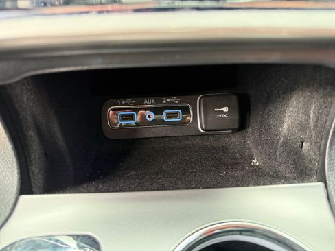 Used 2019 Jeep Grand Cherokee Limited AWD/4WD image 29