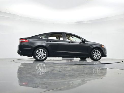 Used 2013 Ford Fusion SE image 31