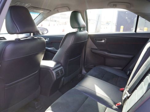 Used 2016 Toyota Camry XSE FWD image 15