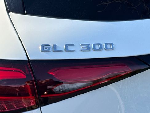 Certified 2026 Mercedes-Benz GLC 300 image 27