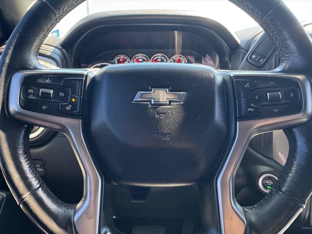 Used 2021 Chevrolet Silverado 1500 RST w/ Redline Edition AWD/4WD image 19