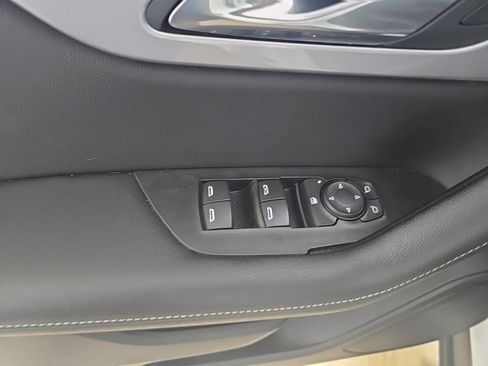 Certified 2023 Chevrolet Blazer LT image 15