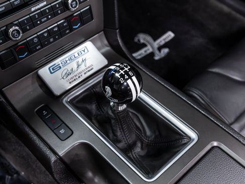 Used 2013 Ford Mustang Shelby GT500 image 17