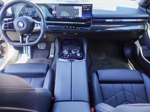 Used 2024 BMW 530i w/ M Sport Package RWD image 4