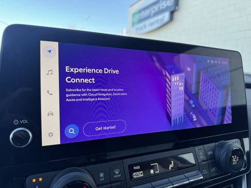 Used 2025 Toyota Grand Highlander XLE image 25