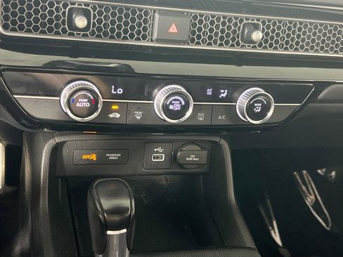 Used 2023 Honda Civic Sport image 15