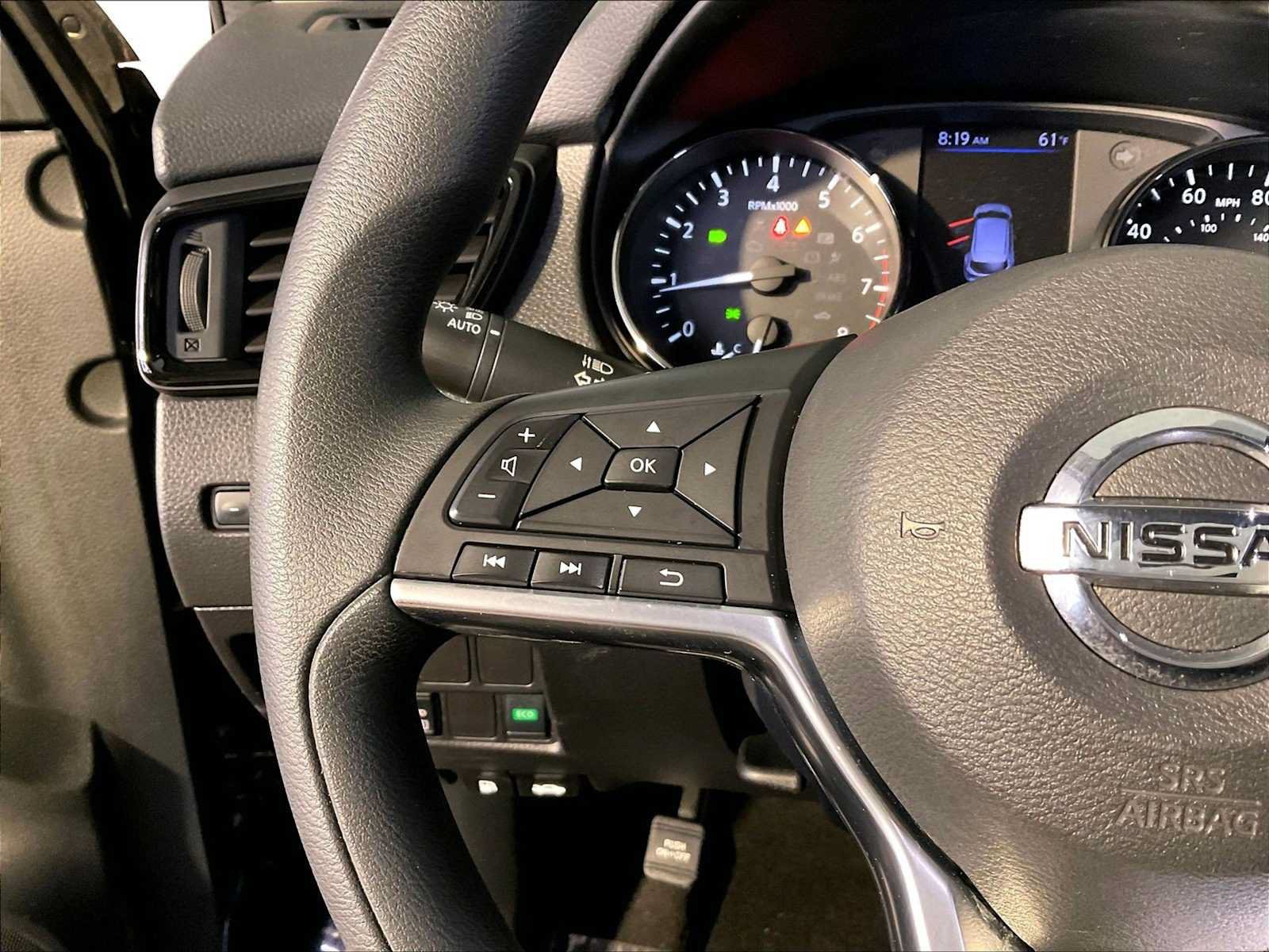 Used 2019 Nissan Rogue Sport SV AWD/4WD image 27