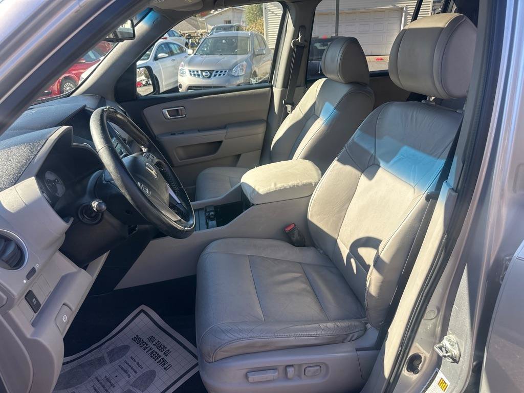 Used 2010 Honda Pilot EX-L image 18