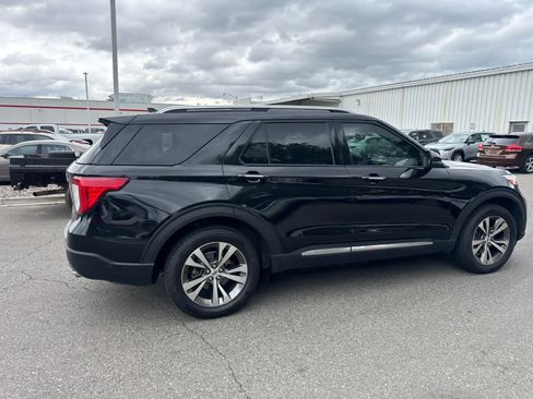 Used 2020 Ford Explorer Platinum w/ Premium Technology Package AWD/4WD image 13