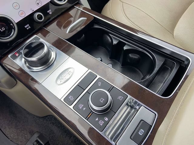 Used 2019 Land Rover Range Rover Supercharged AWD/4WD image 28