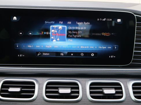 Used 2021 Mercedes-Benz GLE 350 4MATIC image 21