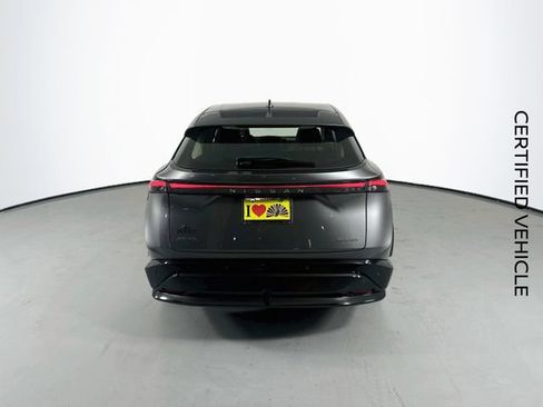 Certified 2023 Nissan Ariya FWD image 8