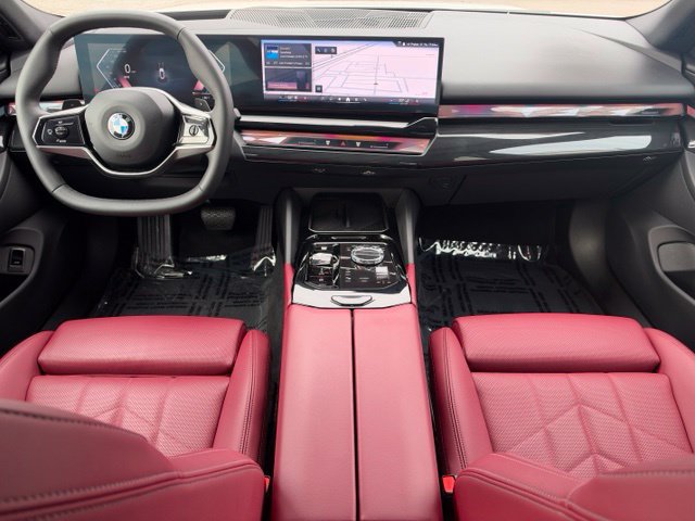 Certified 2026 BMW 540i xDrive AWD/4WD image 20