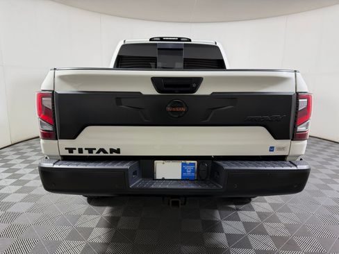 Used 2021 Nissan Titan PRO-4X w/ Off Road Protection Package AWD/4WD image 8