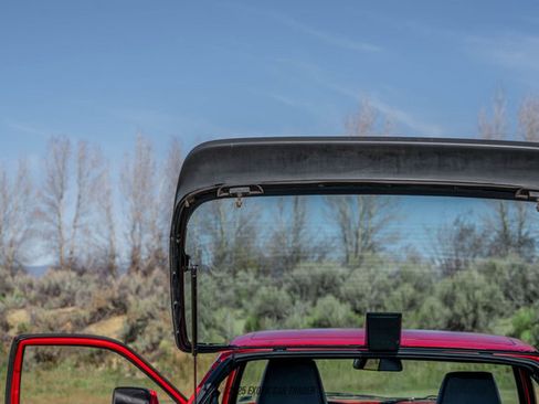 Used 1988 Porsche 944 Turbo image 80