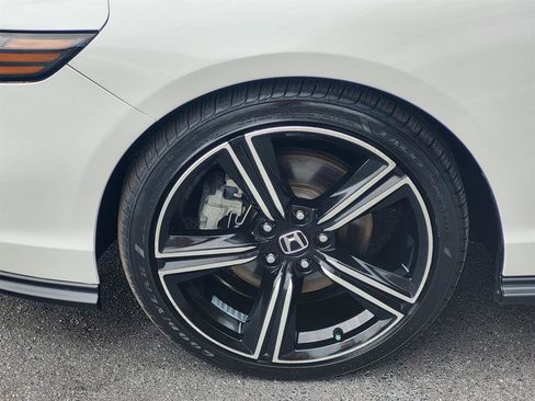Certified 2023 Honda Accord Sport image 8