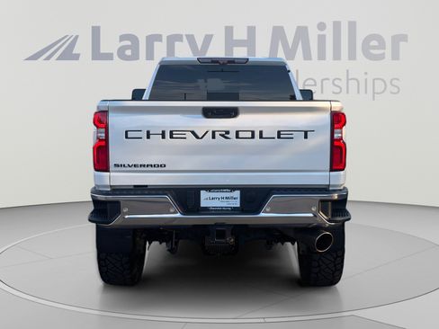 Used 2020 Chevrolet Silverado 3500 LTZ w/ LTZ Premium Package AWD/4WD image 4