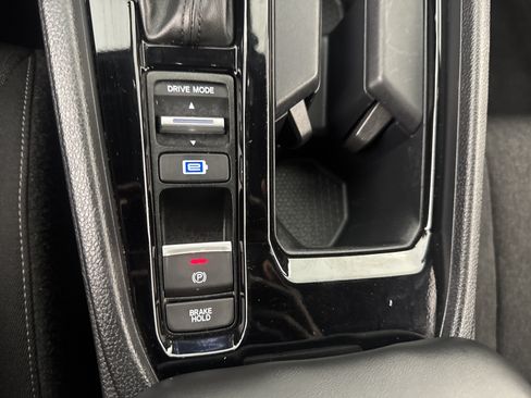 Certified 2024 Honda Accord Sport image 28