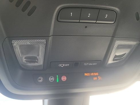 Used 2023 Chevrolet Traverse LT w/ LPO, Floor Liner Package image 21