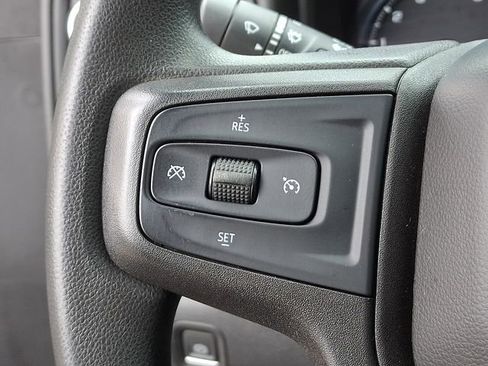 Used 2020 Chevrolet Silverado 1500 Custom w/ Custom Value Package image 24