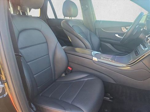 Used 2022 Mercedes-Benz GLC 300 4MATIC image 20