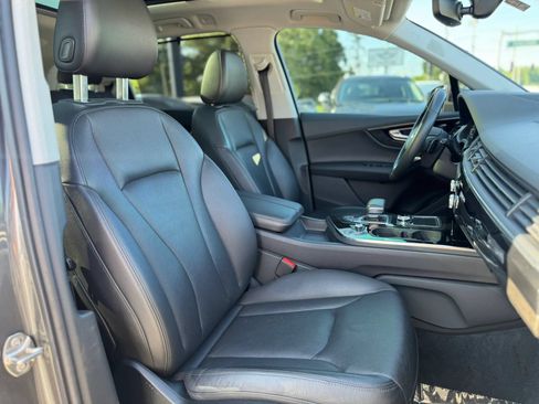 Used 2019 Audi Q7 3.0T Prestige AWD/4WD image 24