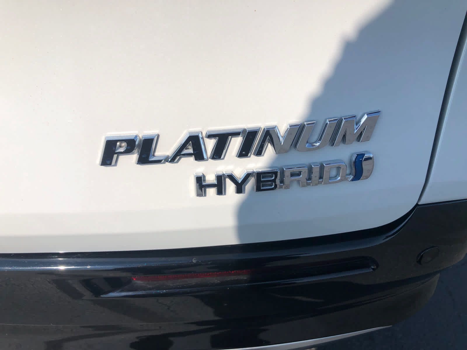 Used 2024 Toyota Sienna Platinum FWD image 33