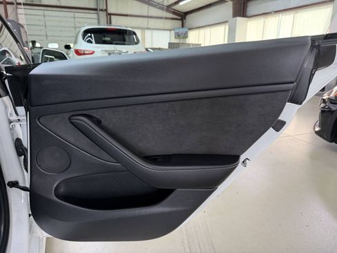 Used 2021 Tesla Model 3 Long Range AWD/4WD image 14