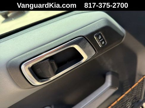 Used 2021 Ford Bronco Badlands AWD/4WD image 17