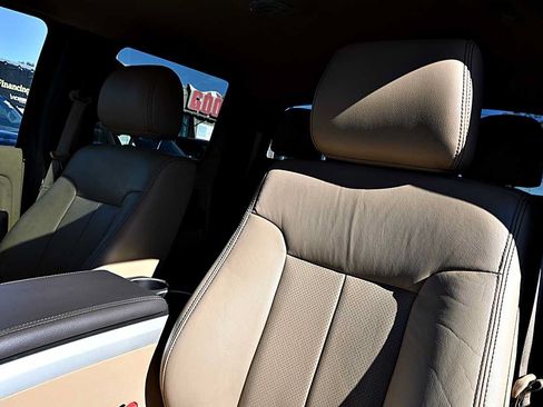 Used 2014 Ford F150 Lariat w/ Equipment Group 502A Luxury AWD/4WD image 18