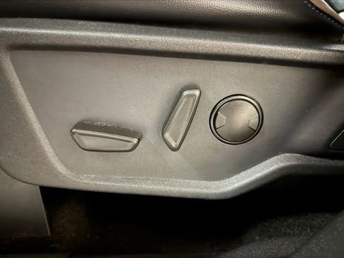 Used 2024 Ford Bronco Wildtrak image 15