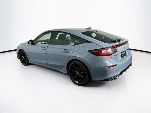 Used 2022 Honda Civic Sport image 5