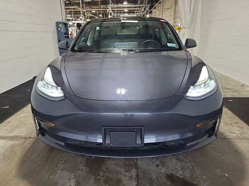 Used 2023 Tesla Model 3 Standard Range RWD image 2