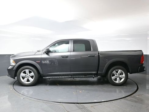 Used 2015 RAM 1500 Express image 10