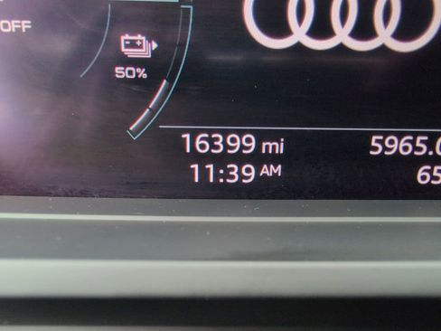 Used 2023 Audi Q4 e-tron Premium Plus w/ Premium Plus RWD image 17