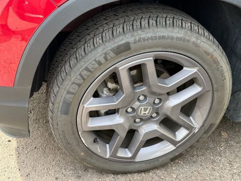 Used 2023 Honda Passport EX-L image 6