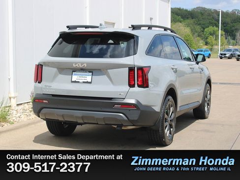 Used 2023 Kia Sorento X-Line EX AWD/4WD image 2