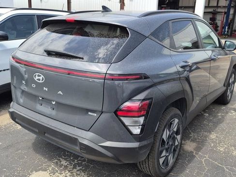 Used 2024 Hyundai Kona SEL AWD/4WD image 8