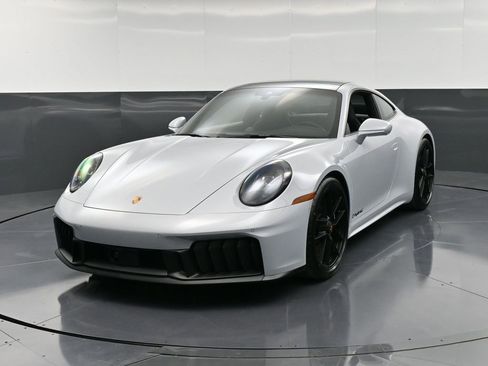 New 2026 Porsche 911 Carrera GTS image 6